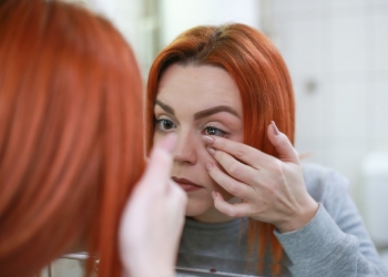 Jak nosić soczewki dwutygodniowe?